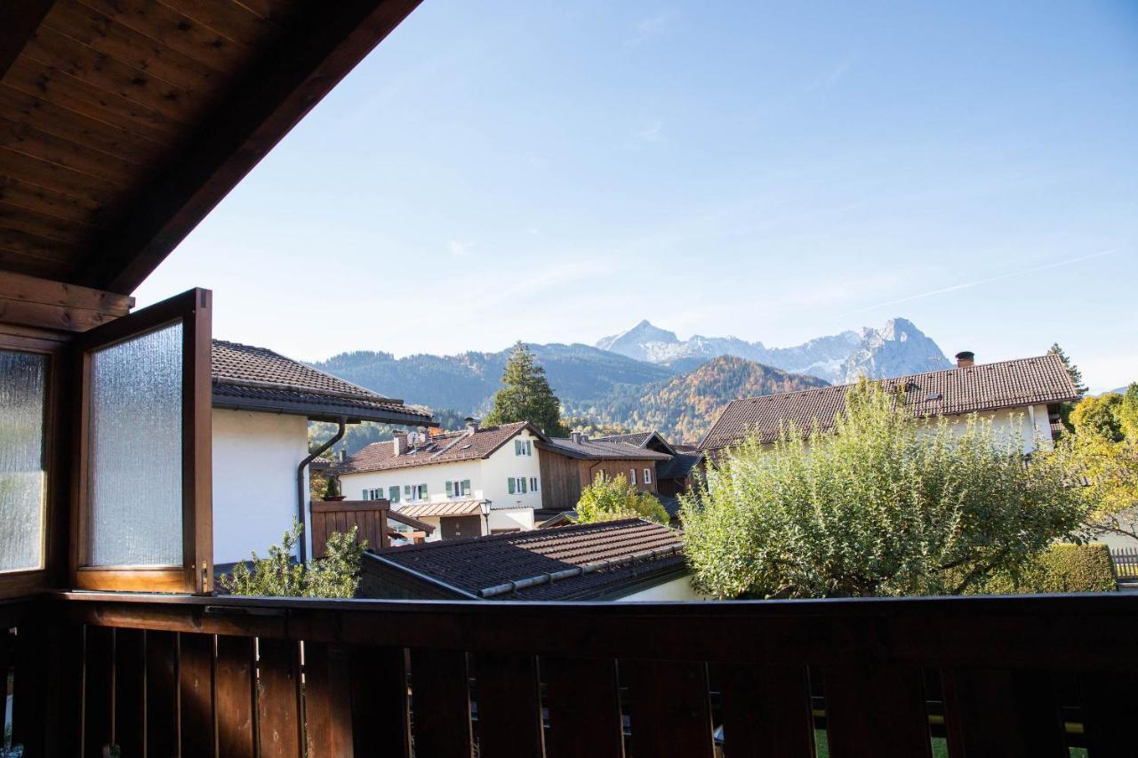 Alpen Chalet Garmisch-Partenkirchen Luaran gambar